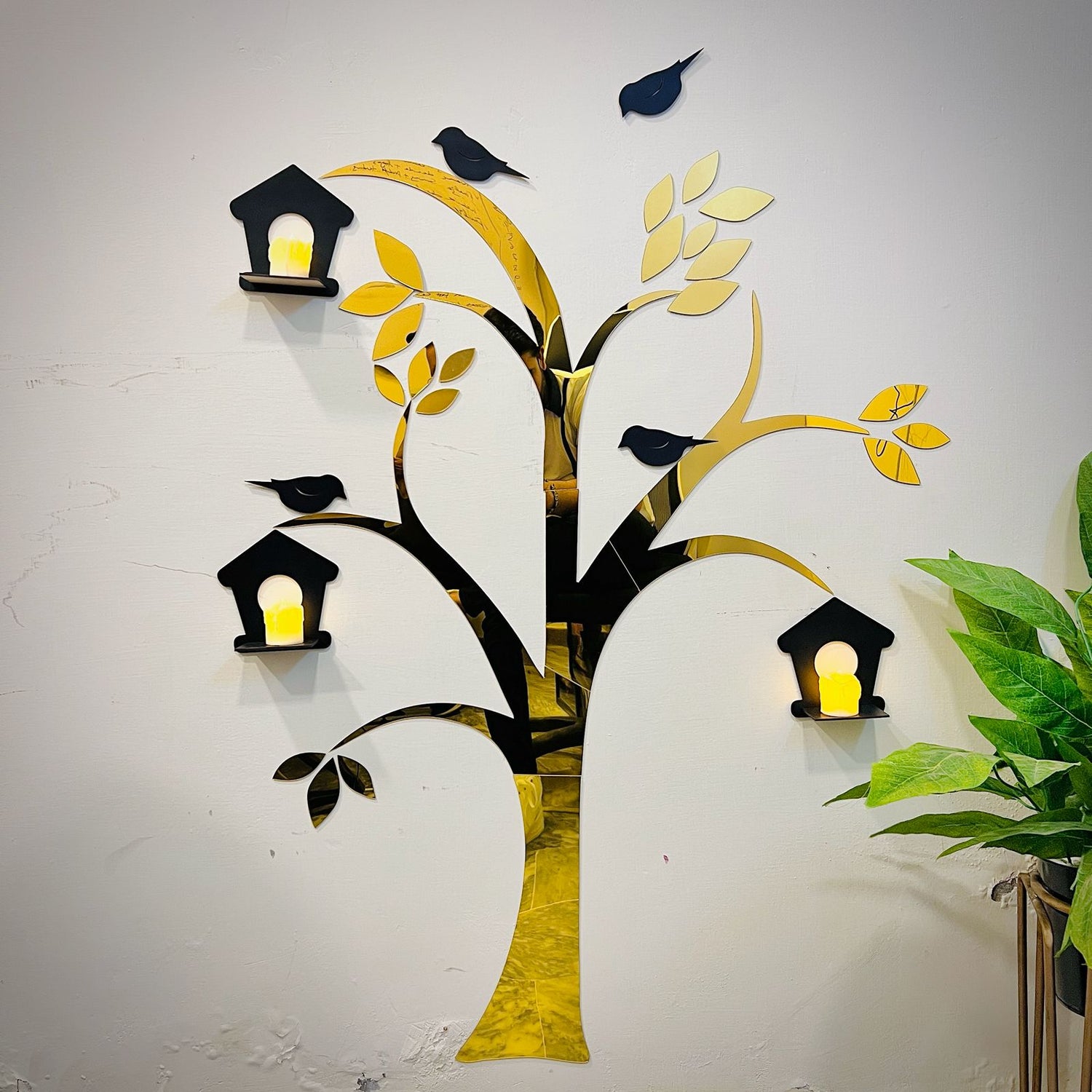 Acrylic Birds Tree Wall Decor with Shelves | ديكور جدار شجرة مع رفوف خشبية